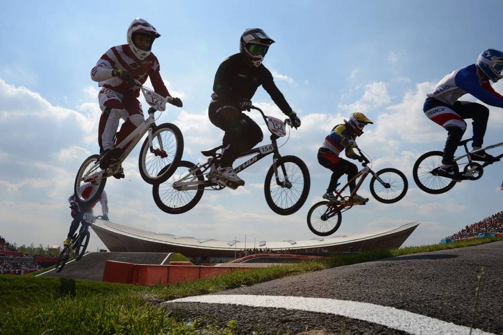 BMX Eiropas čempionātā bērniem un jauniešiem Latvijai divas zelta medaļas; Treimanis uzvar elites posmā