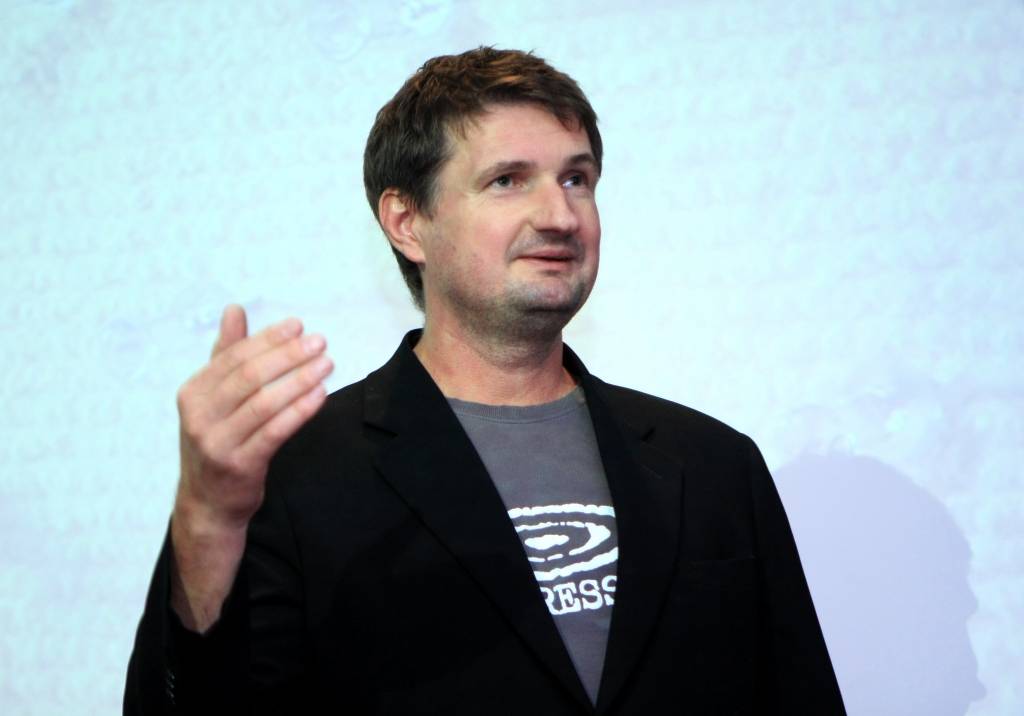 Eiro kampaņa tikšot Stendzeniekam