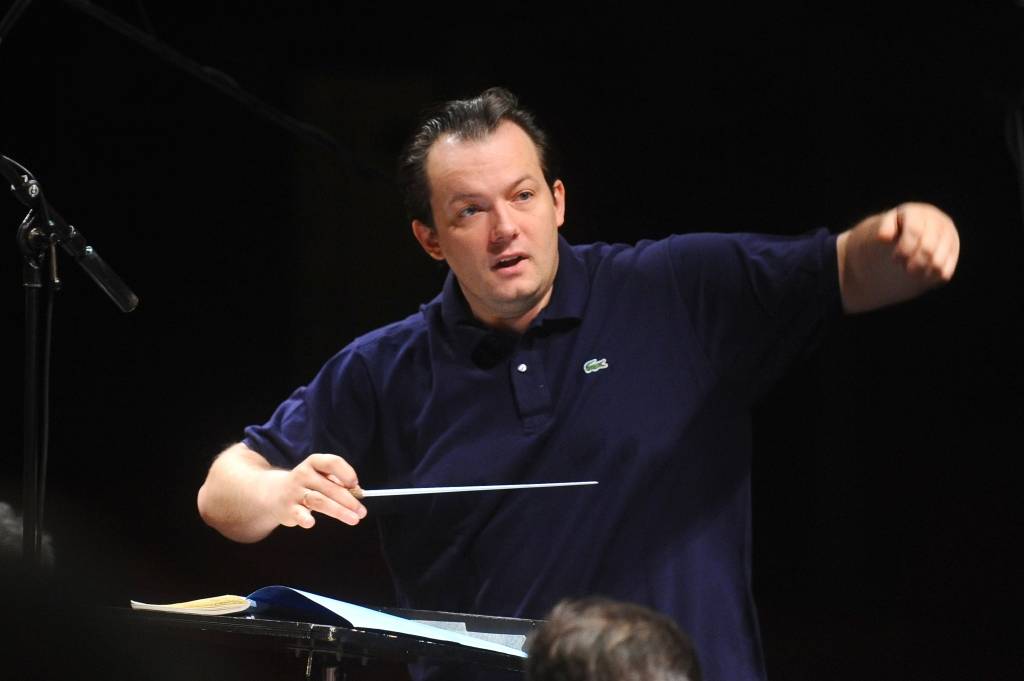 Andris Nelsons galvas traumas dēļ atceļ pirmo uzstāšanos ar Bostonas Simfonisko orķestri