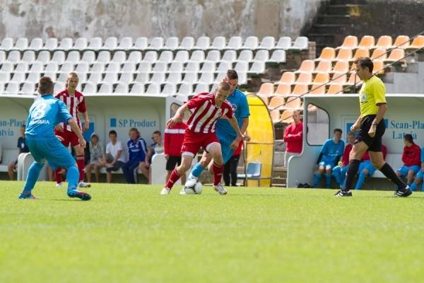 Liepājas domes sēdē akceptē sporta kluba "Liepājas metalurgs" programmu pārņemšanu 