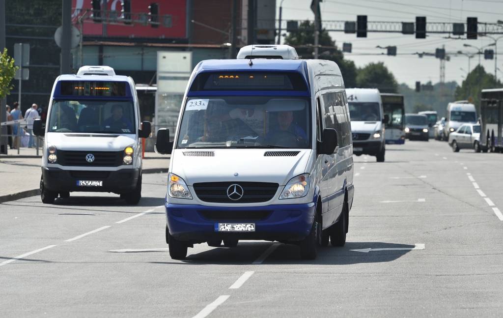 Ar Rīgas mikroautobusiem - ne tik gludi, kā prognozēts