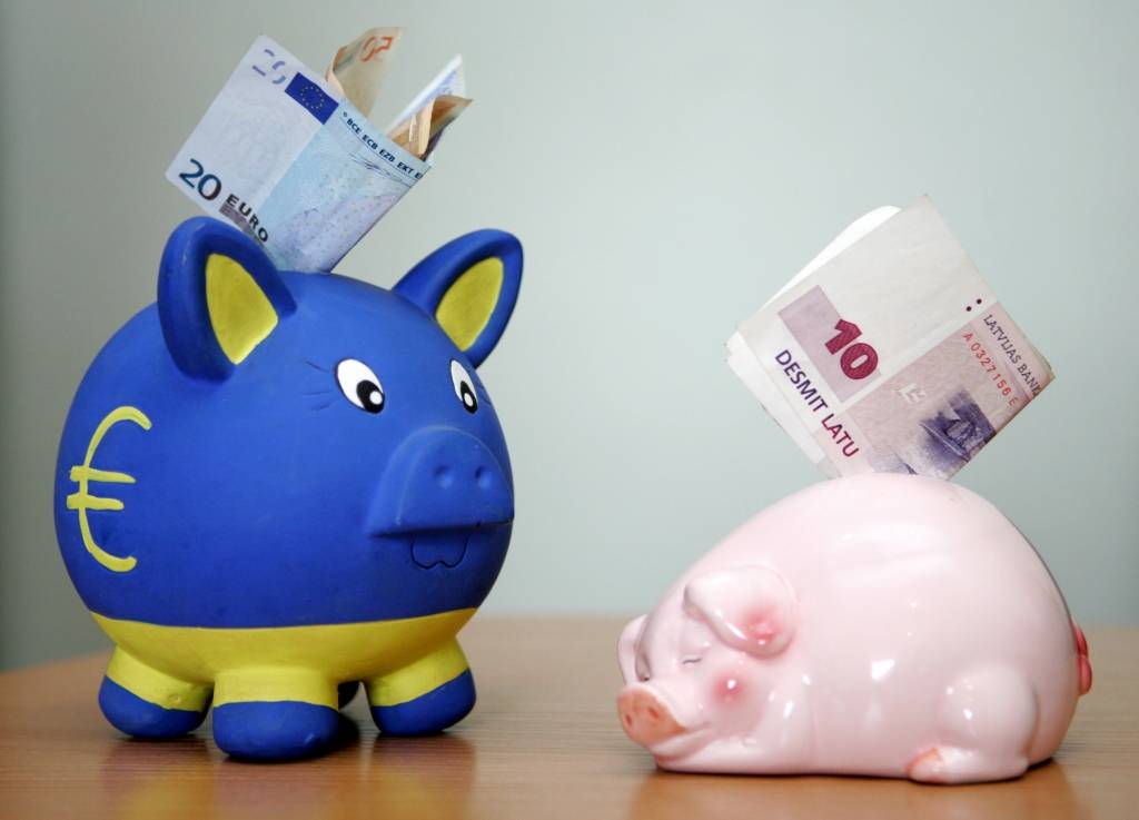 Santīmus pret banknotēm Latvijas Bankā varēs mainīt bez ierobežojuma