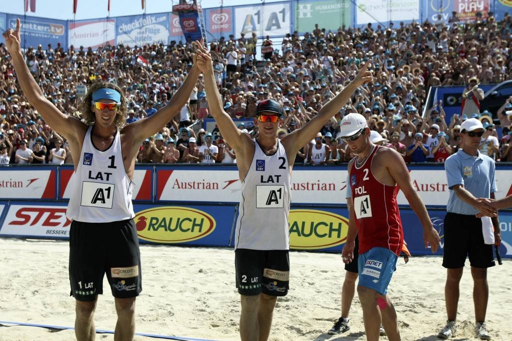 Samoilovs/J.Šmēdiņš pirmo reizi sasniedz Eiropas čempionāta finālu