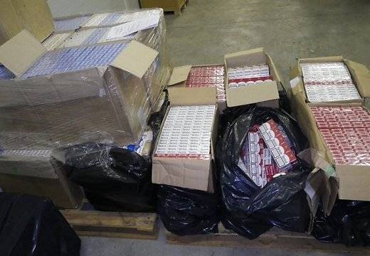 Latvijā ar kravas vilcieniem turpina ieplūst kontrabandas cigaretes no Baltkrievijas