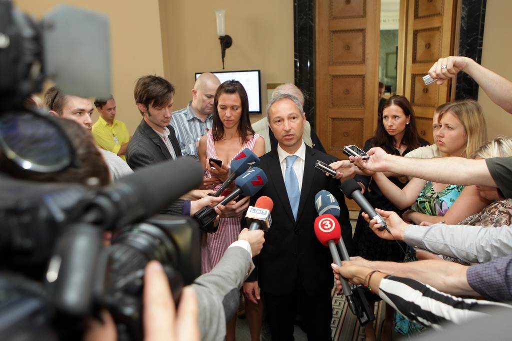 Latvija līdz šim izdevusi 12 cilvēkus, atteikusi vienreiz