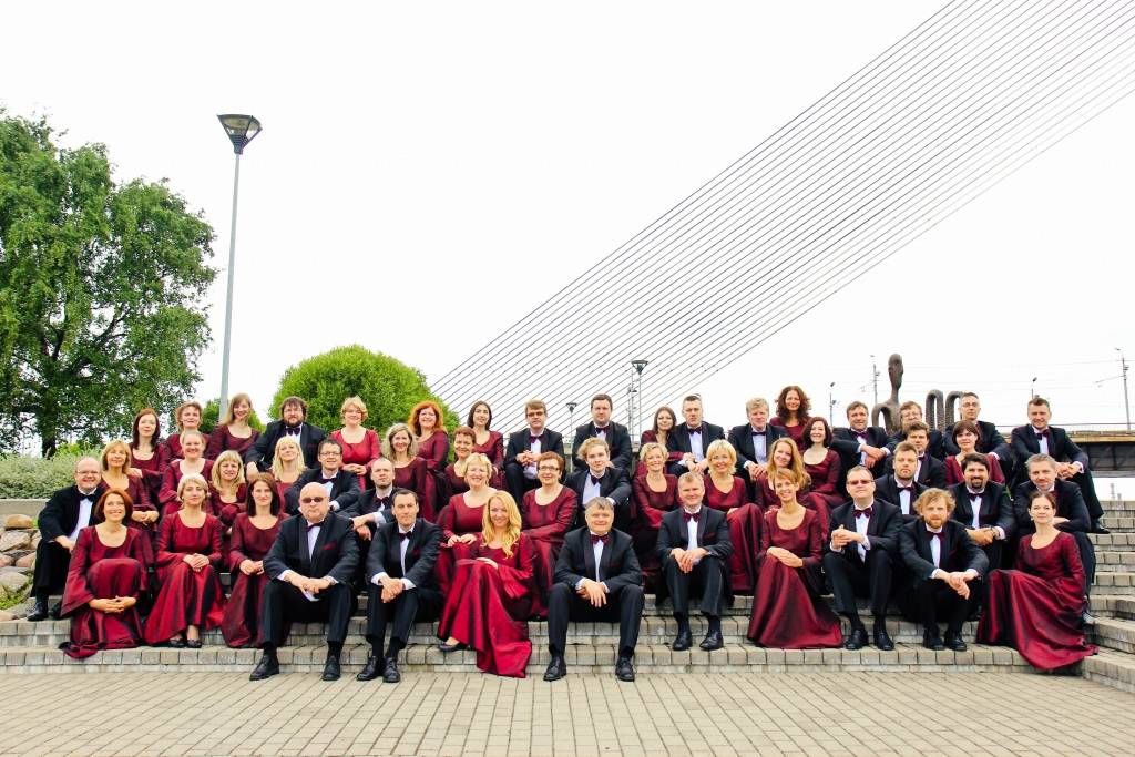 Valsts Akadēmiskais koris "Latvija" un Māris Sirmais Liepājā atklāj  16. Starptautisko garīgās mūzikas festivālu