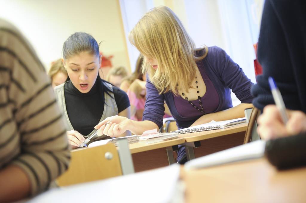 Ministrs un arodbiedrība vienoti pārliecībā par skolotāju algu pieaugumu