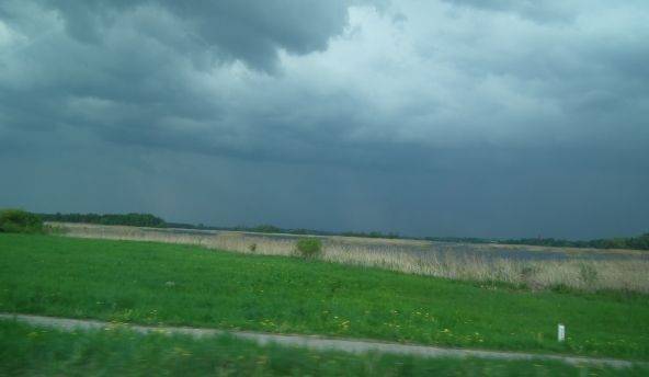 Nedēļas sākumā biežāk līs, otrajā pusē kļūs sausāks