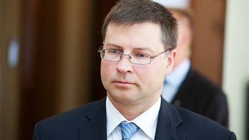 Dombrovskis: "Liepājas metalurga" akcionāri nodarbojas ar publisku blefu