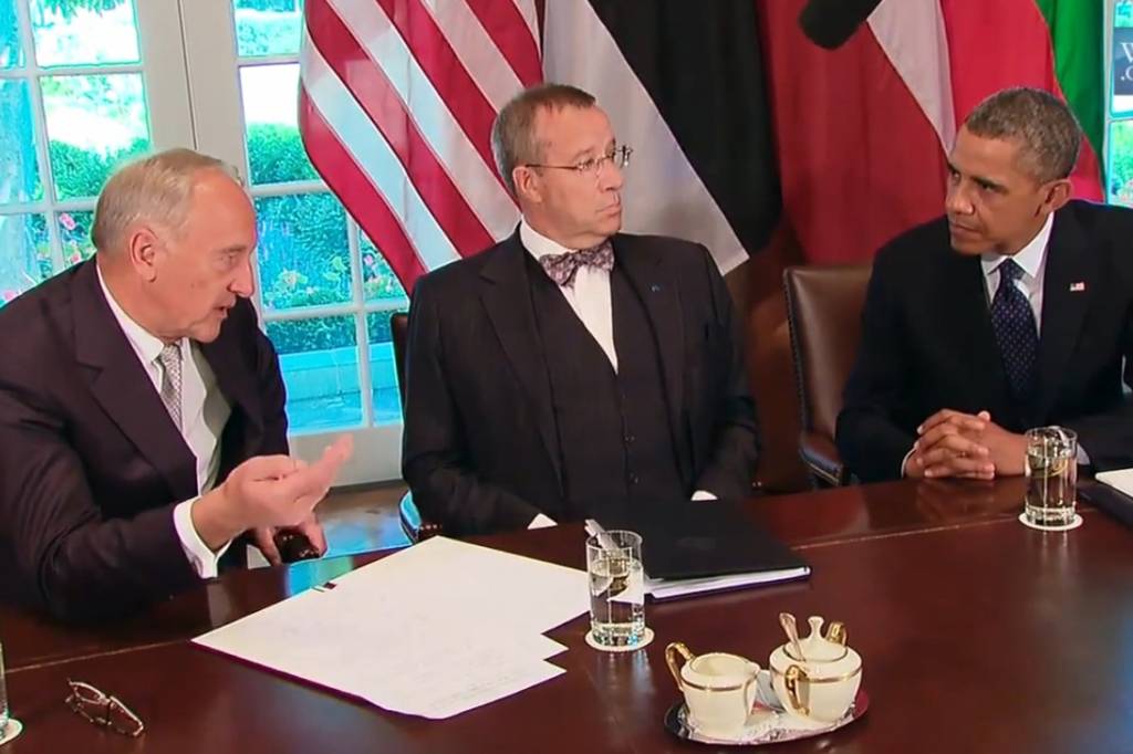 VIDEO: Prezidents Bērziņš tiekas ar Obamu