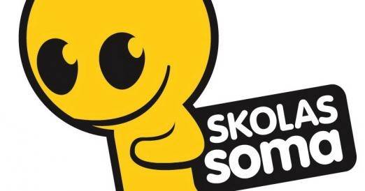 Liepājā sarūpēti skolas piederumi 20 trūcīgo ģimeņu bērniem