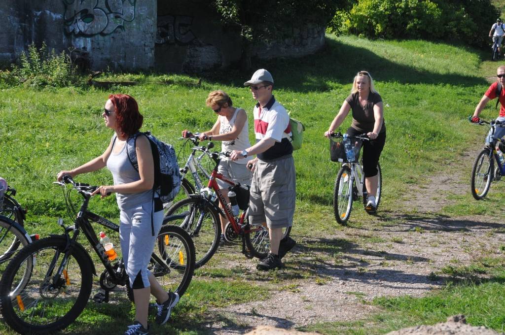 FOTO: Dodas velobraucienā "Priedes un dzelzsbetons"