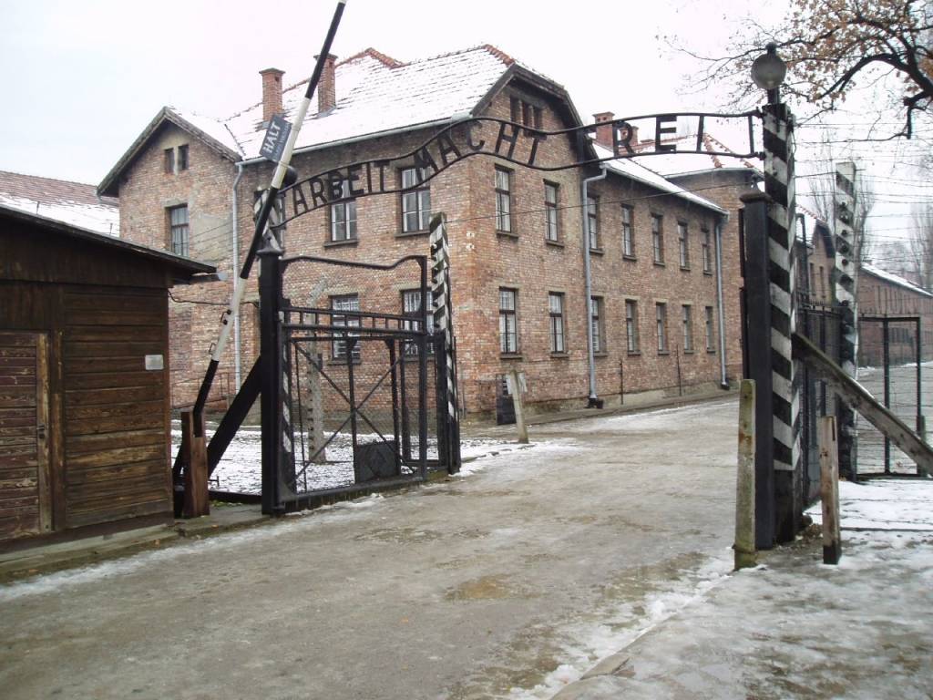 Sāks kriminālizmeklēšanu pret 30 Aušvicas apsargiem