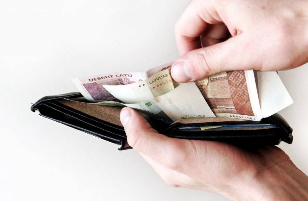 Gada alga Latvijā ir palielinājusies par vidēji 3,9%