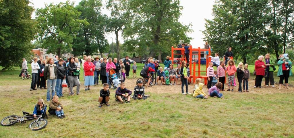 Atpūtas taku pie Melnupītes papildinās ar āra trenažieriem