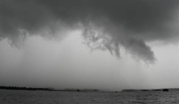 Šonedēļ bieži līs, nedēļas vidū gaidāmas stipras lietusgāzes