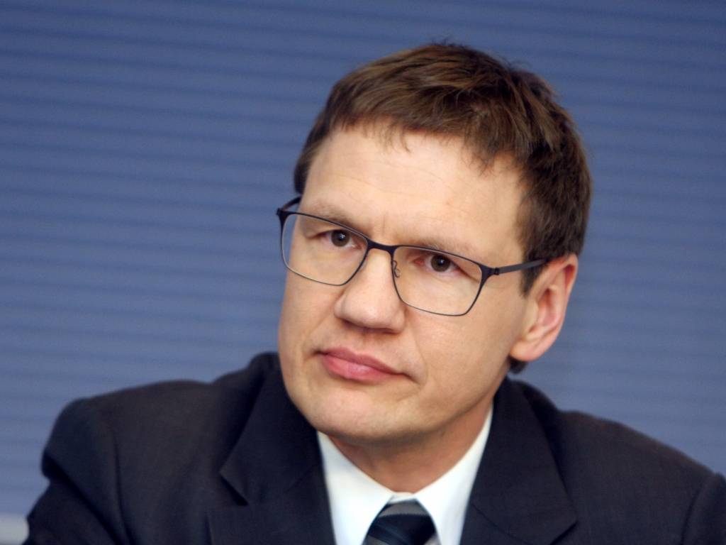 LIAA vadītājs strādā bez pielaides valsts noslēpumam; ministrija prasīs paskaidrojumus