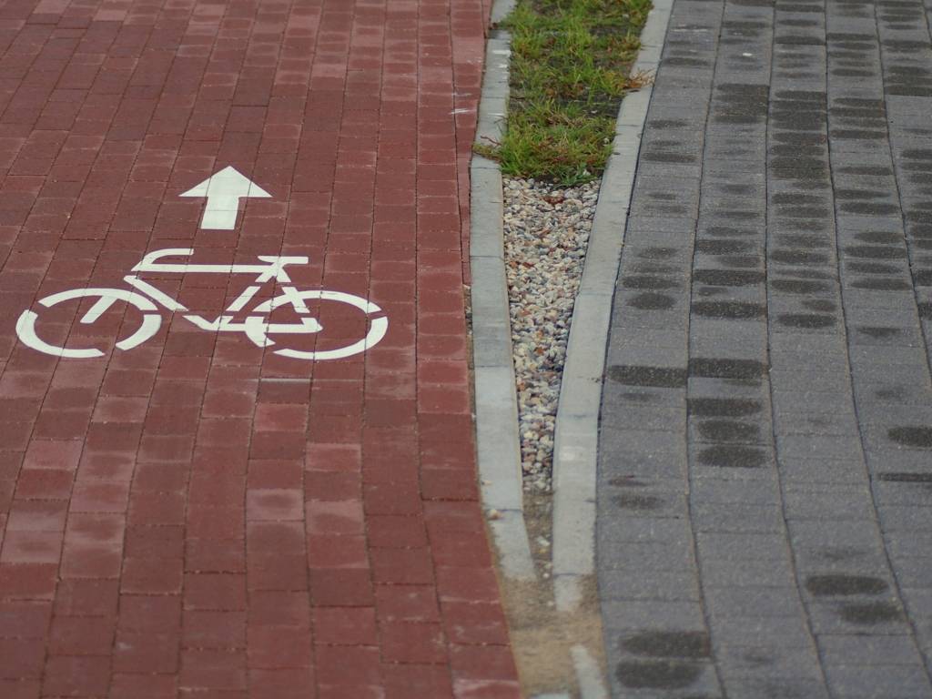 FOTO: patīkamais un kaitinošais ar velosipēdu Rīgā