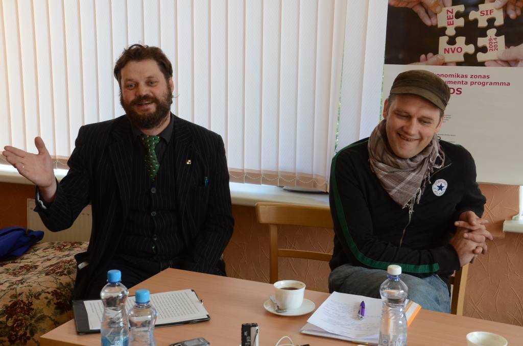 FOTO: Goda teātris kopā ar bērniem iestudēs izrādi
