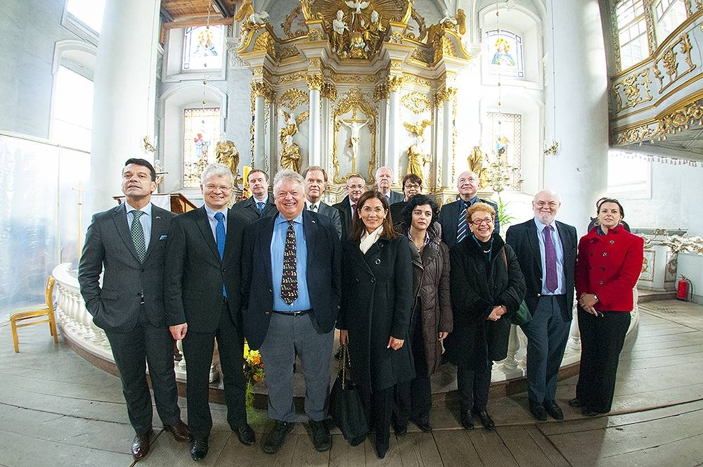 FOTO: Eiropas Savienības valstu vēstnieki Liepājā