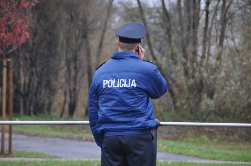 Aicina pastāstīt par savu policistu