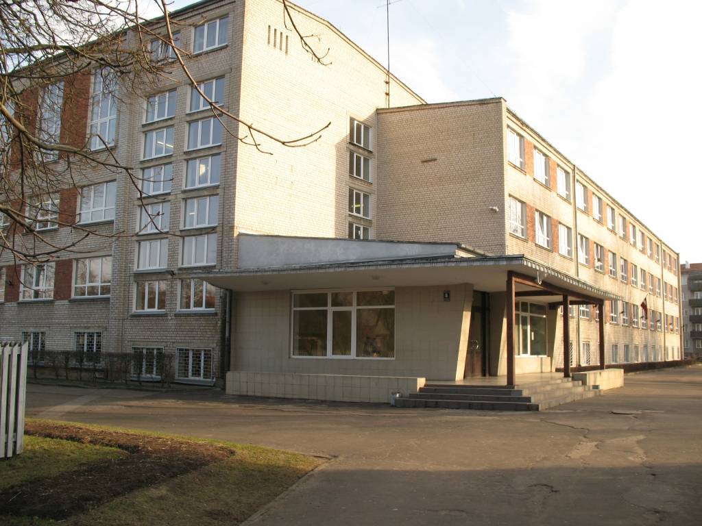 Izglītības ministrs pēc 2015.gada sola veikt ievērojamu vidusskolu konsolidāciju