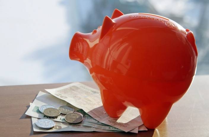 Arī strādājošie zīdaiņu vecāki varēs saņemt pabalstu