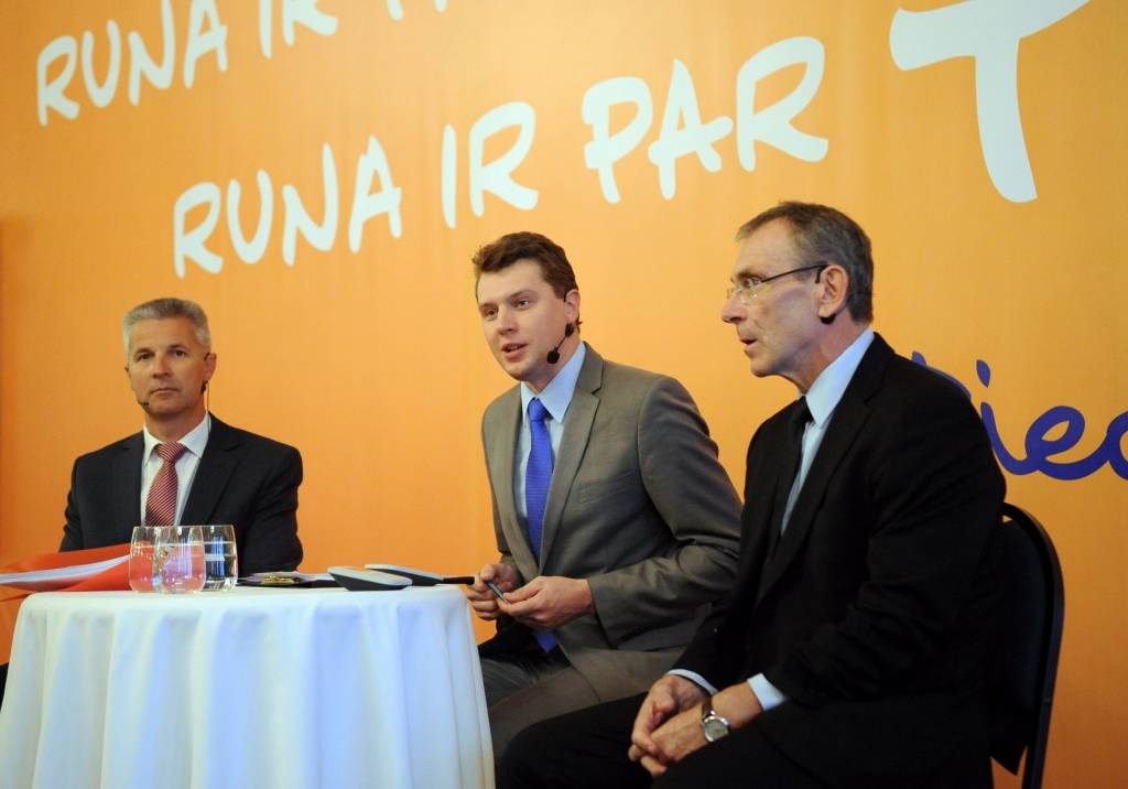 Piebalgs:  EP vēlēšanu sarakstos jāiekļauj labi zināmus cilvēkus
