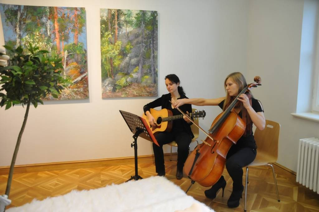 FOTO: Atklāj izstādi "Māksla@Liepāja"