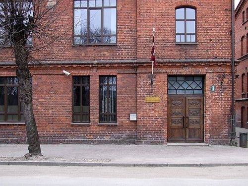 Valsts īpašumā pārņem Liepājas Dizaina un mākslas vidusskolas ēku