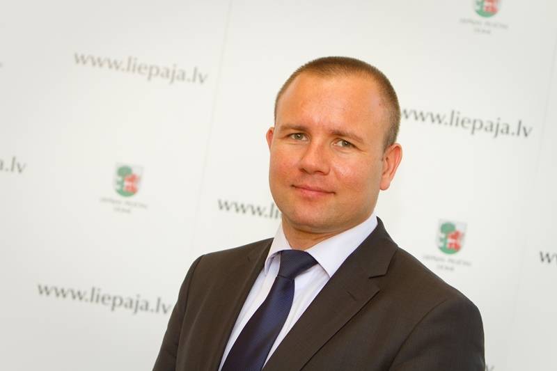 Liepājas SEZ izmaiņas valdes sastāvā; Hadarovičam ļauj apvienot trīs amatus