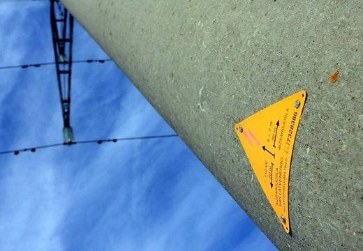 Vētras dēļ elektroapgāde traucēta vairāk nekā 100 000 mājsaimniecību; vislielākās problēmas Kurzemē