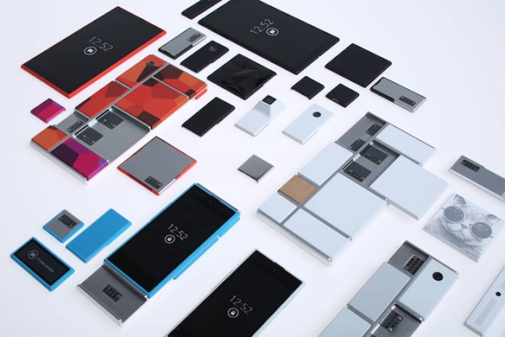 Motorola izstrādā «saliekamu» viedtālruni