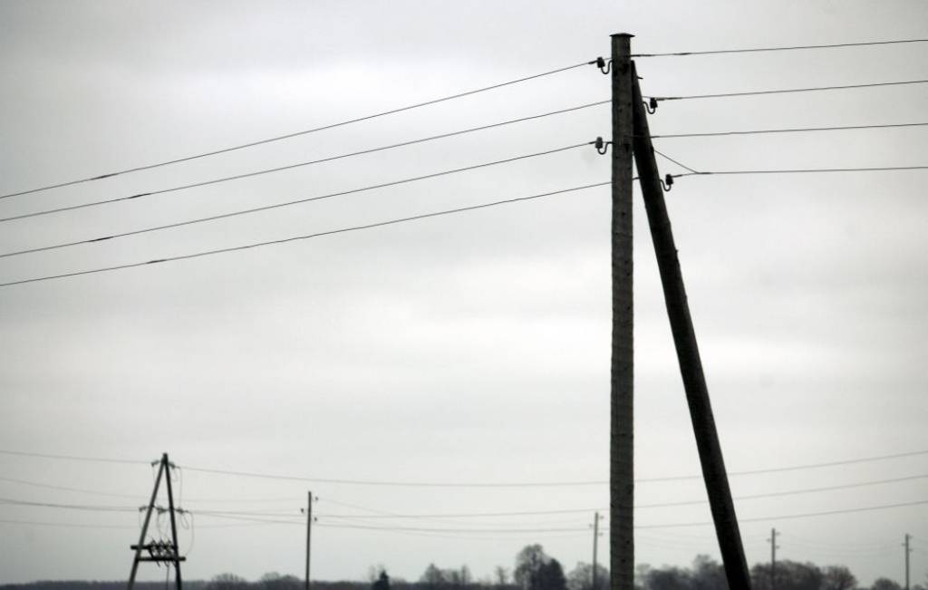 Saeimas juridiskais birojs apstrīd iecerēto subsidētās elektroenerģijas nodokli