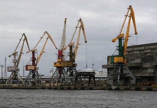 Liepājā notiks sabiedriskā apspriešana par drošības pasākumiem šķidro kravu terminālī "GI Termināls"
