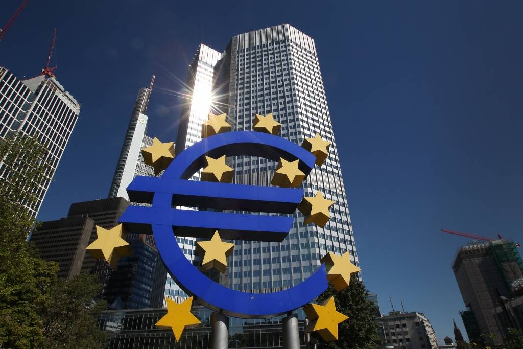 ECB atlikušas trīs iespējas, kā cīnīties ar zemo inflāciju