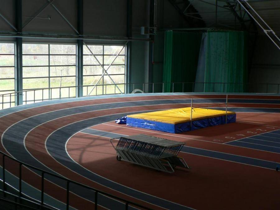 Tuvāko četru gadu laikā plāno uzbūvēt vieglatlētikas manēžu Liepājā