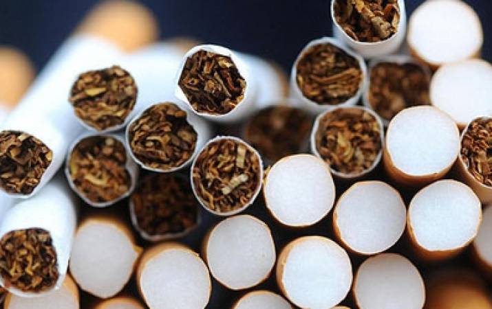 Liepājā un Grobiņā no veikaliem naktī nozog cigaretes