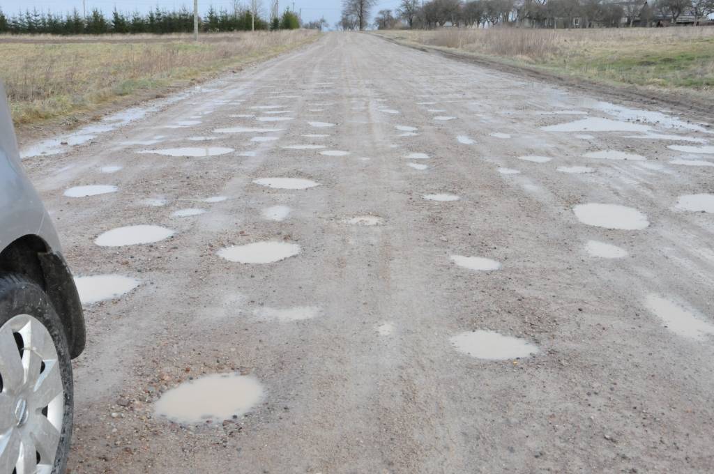 Priekules novada zemniekus un uzņēmējus aicina uz Tautsaimniecības un attīstības komitejas sēdi