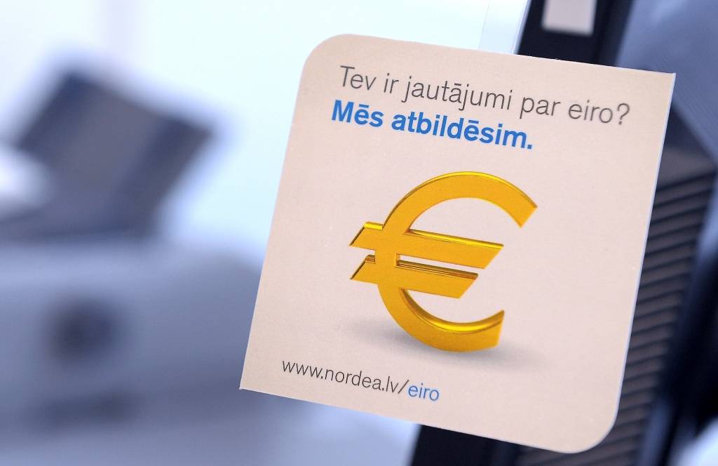 NA atriebība Stendzeniekam izgāžas; finansējums eirokampaņai būs