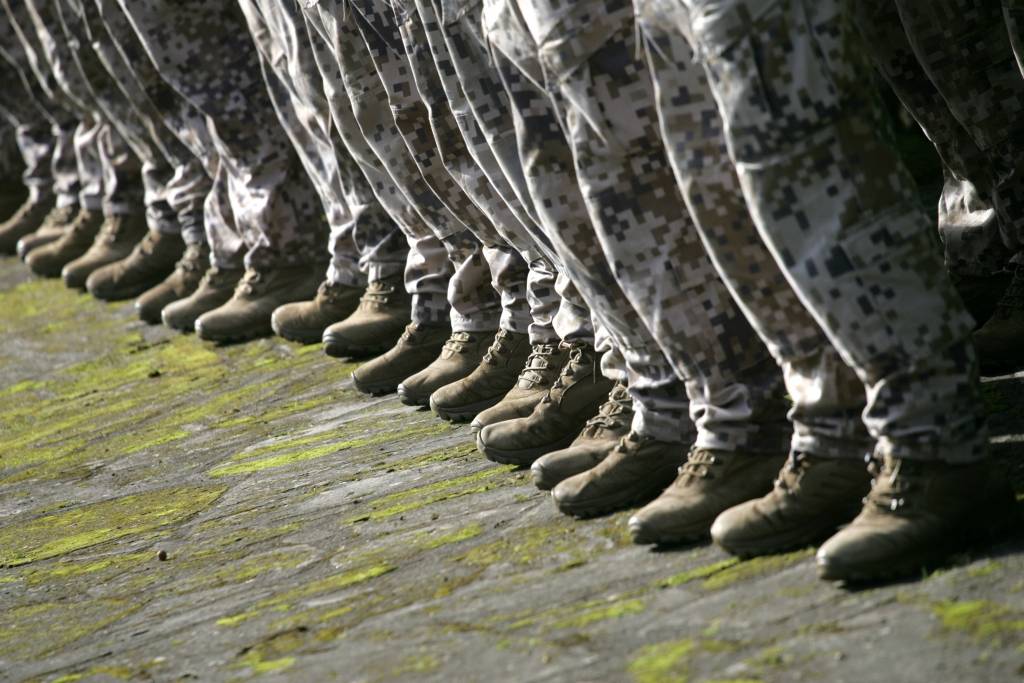 Latvija no britiem plāno pirkt lietotas kāpurķēžu kaujas mašīnas