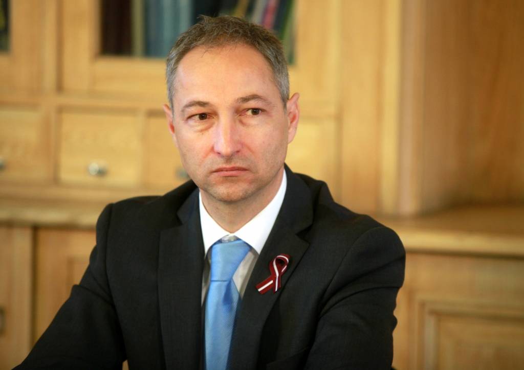 Bordānam neļaus ilgi palikt valdībā