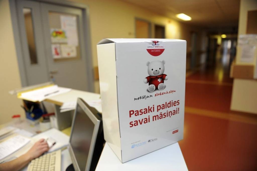 Akcijā "Meklējam sirdsmāsiņu" visvairāk balso par Liepājas reģionālās slimnīcas bērnu māsām