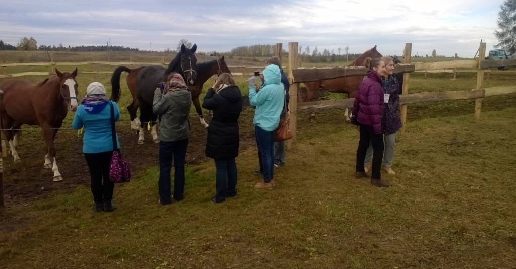 Jaunieši laukos saredz nākotni