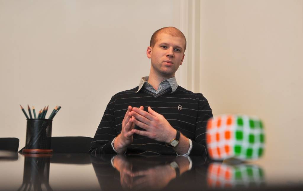 Čalovskis pēc iznākšanas no cietuma apņēmies atgūt zaudēto dzīves gadu