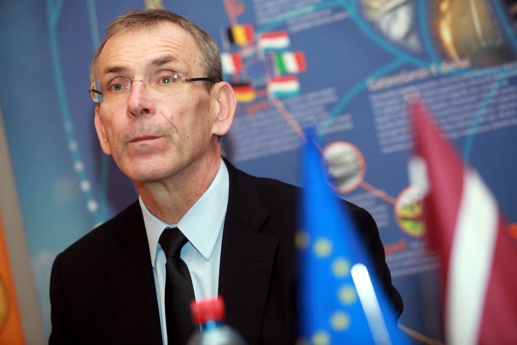 Piebalgs: uzņemties premjera amatu būtu neprāts