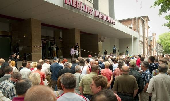 NVA reģistrējušies 1062 "Liepājas metalurga" atlaistie strādnieki