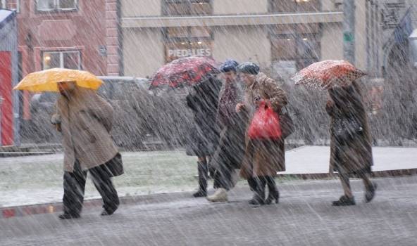 Piektdien visā valstī snigs