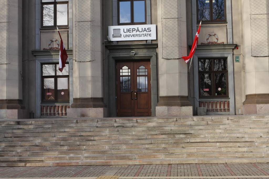 Pēc renovācijas ekspluatācijā pieņemta Liepājas Universitātes galvenā ēka