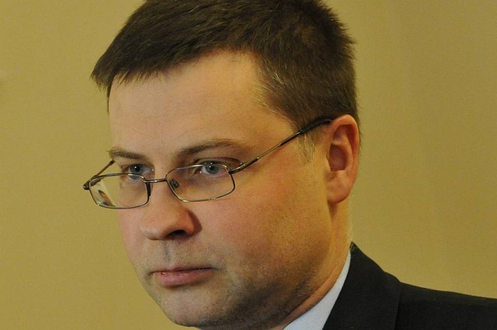 Premjers: Eiro ieviešanai esam gatavi